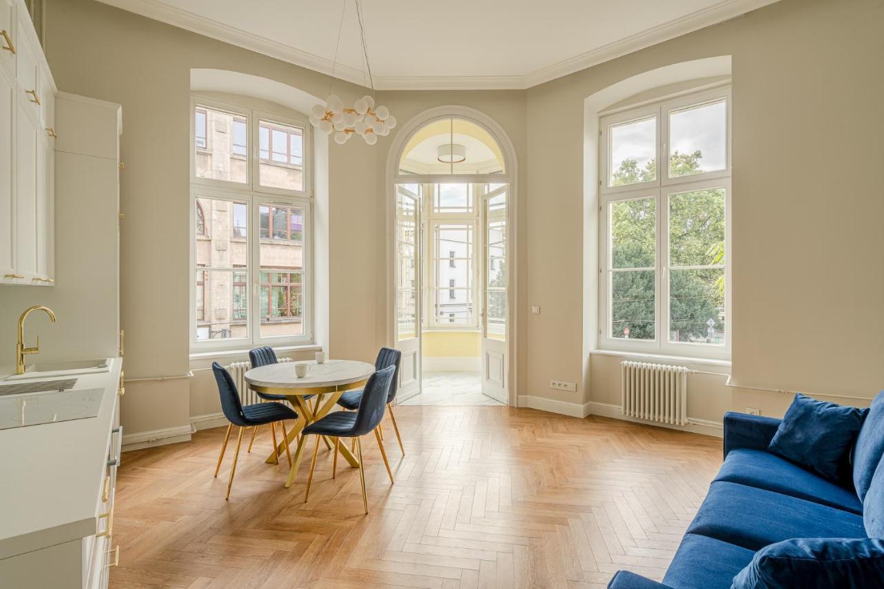 Rentplanet - Jana Pawla Ii Apartment Wroclaw
